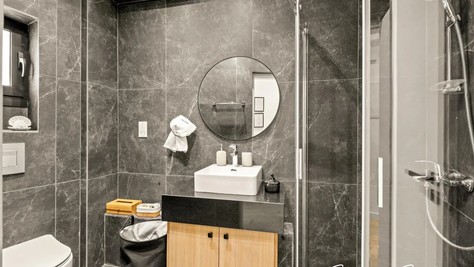 Lazuli Hermes Apartments Larnaca Aparthotel